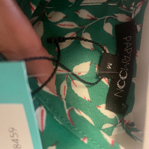 PAPERMOON top NWT - Picture 3 of 3